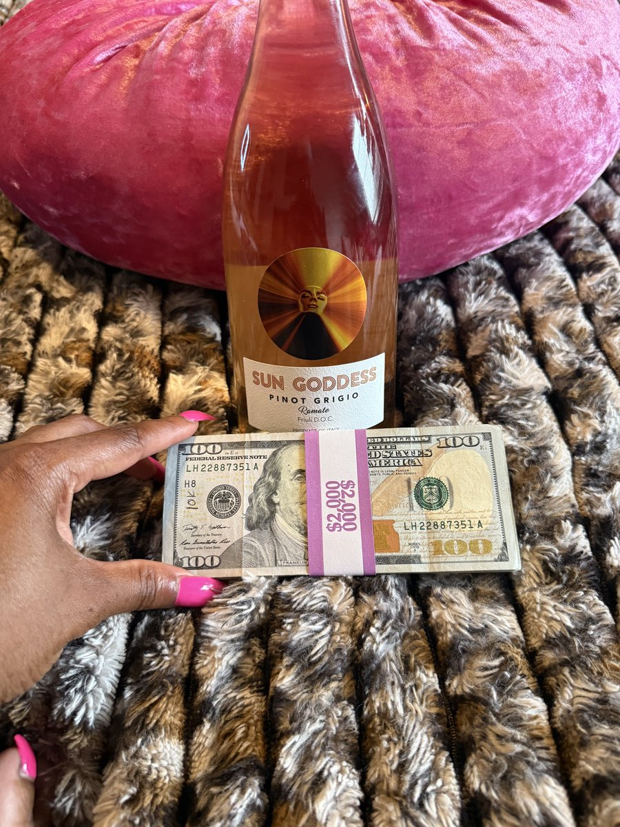 Mistress Chava Reign 🏦 tweet media