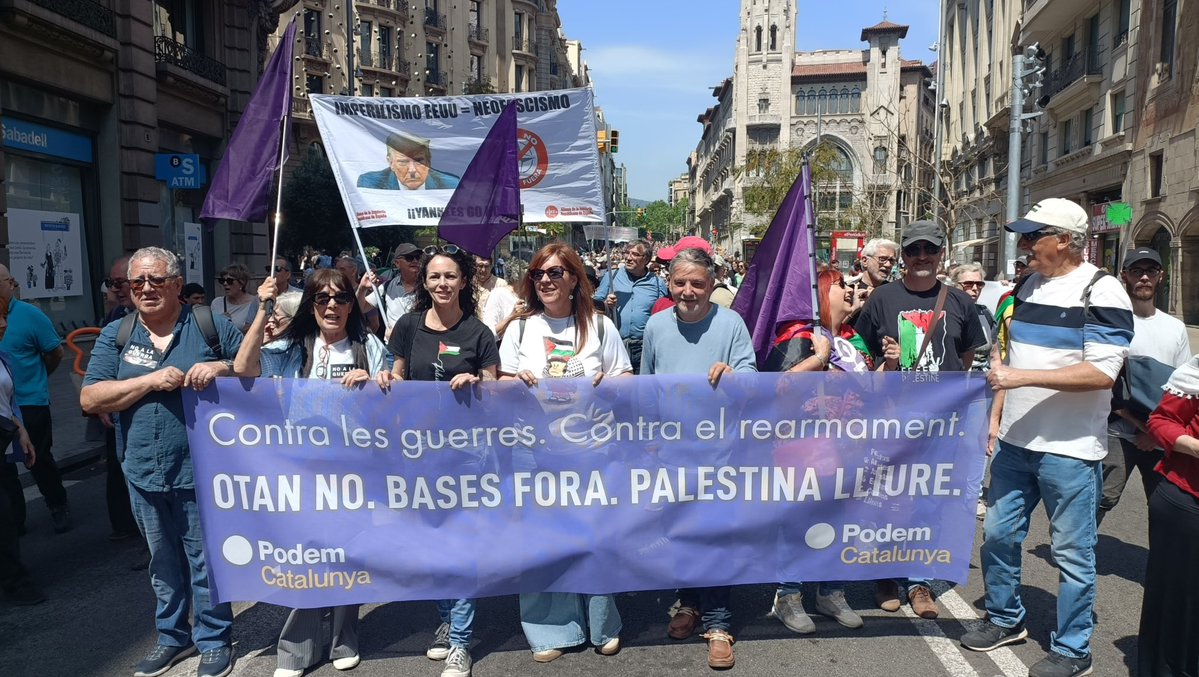 mpozueloc's tweet image. Hoy, en #Catalunya. 
Contra las guerras, contra el rearme. OTAN NO. BASES FUERA. 
El Gobierno debe pasar de las palabras a los hechos. No a las relaciones comerciales y diplomáticas con Israel. Ni un euro público más para armas. Stop Trump.
#FreePalestine #SáharaLibre #OtanNo