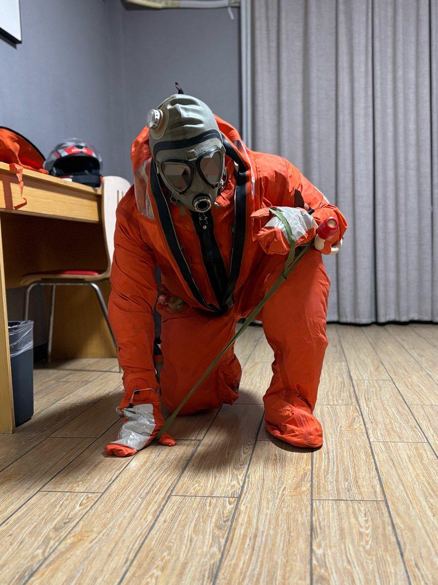 是苍离酱 tweet media