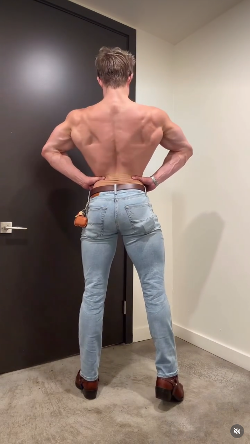 Tony Miller tweet media