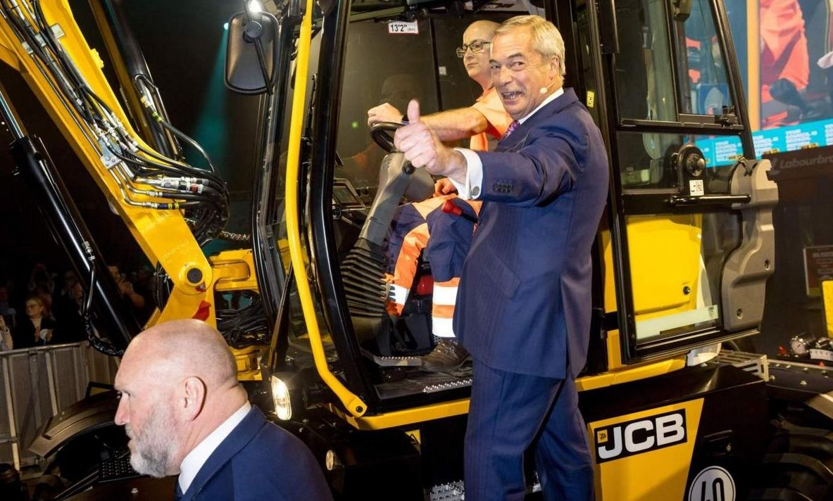 jdpoc's tweet image. More cash for Farage, after #JCB's massive donation, he prostitutes himself to advertise for them.

On Official Election Leaflets, no less.

Brave of JCB to so openly associate themselves with a Neo Fascist Hate Merchant.

bylinetimes.com/2026/04/23/nig…