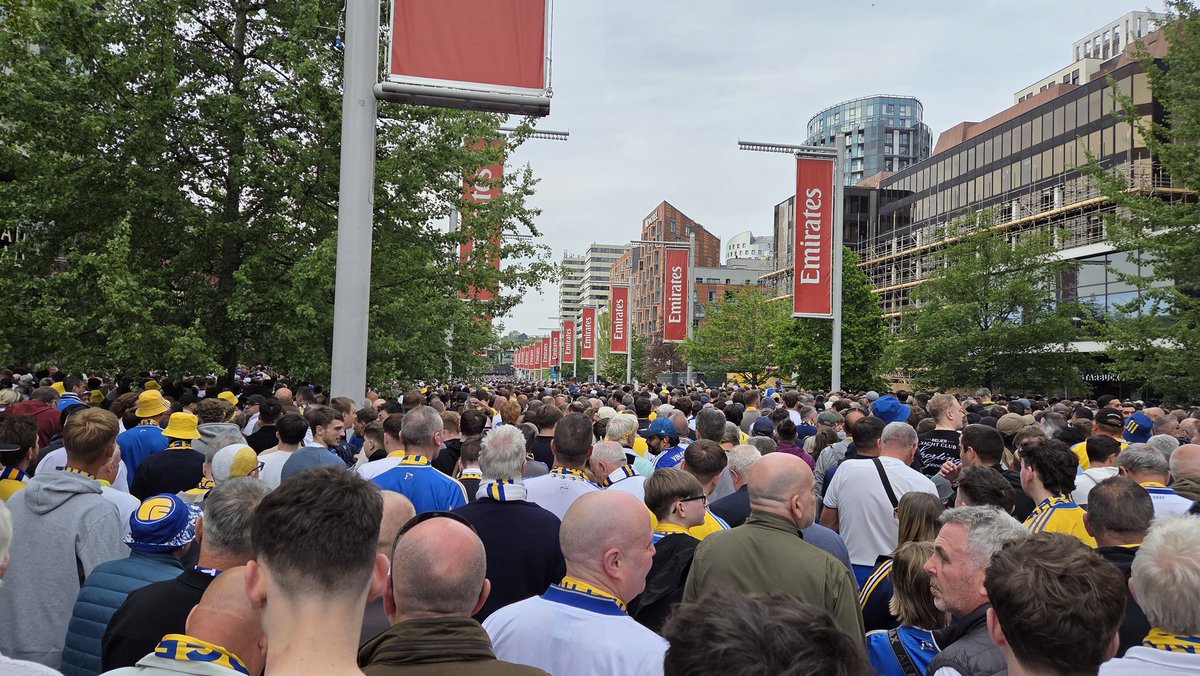 Leeds United Supporters Network tweet media