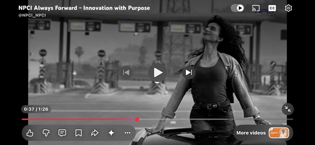 TheVishalKay's tweet image. Why is @NPCI_NPCI af promoting illegal and dangerous behaviour of standing in sunroof of a car? @RBI . @FinMinIndia 
Why promote reckless behaviour? 
#RoadSafety