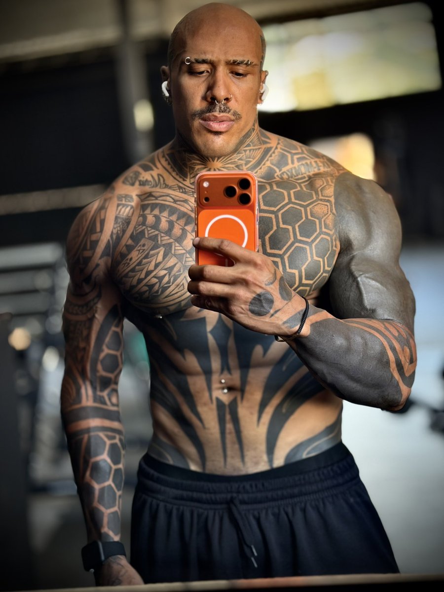 Roberto Blanco tweet media