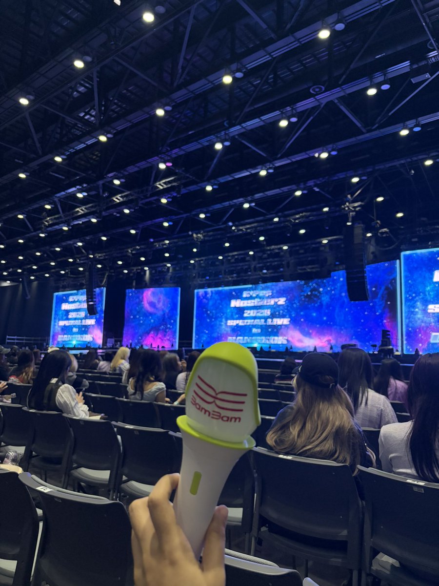 faiifaii1a tweet media