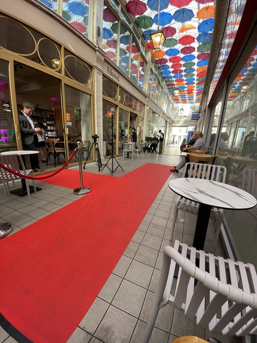 Nicole_Animate's tweet image. At the peepo’s coffee event❤️❤️ #tubbo #coffee #brighton #peeposcoffee