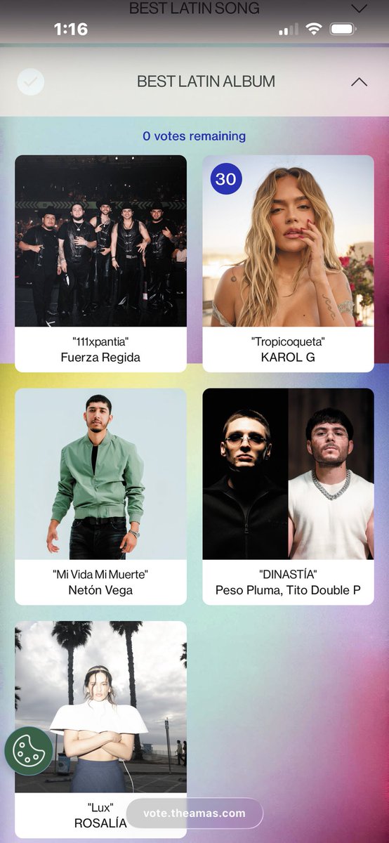 Floopyyza's tweet photo. @fcgpowerperu @karolg @ChartsKarolG @KarolGWW @accesskarolg 1/3 🧡☺️🫶 mis votos para mi reina https://t.co/mQOgScI8XG