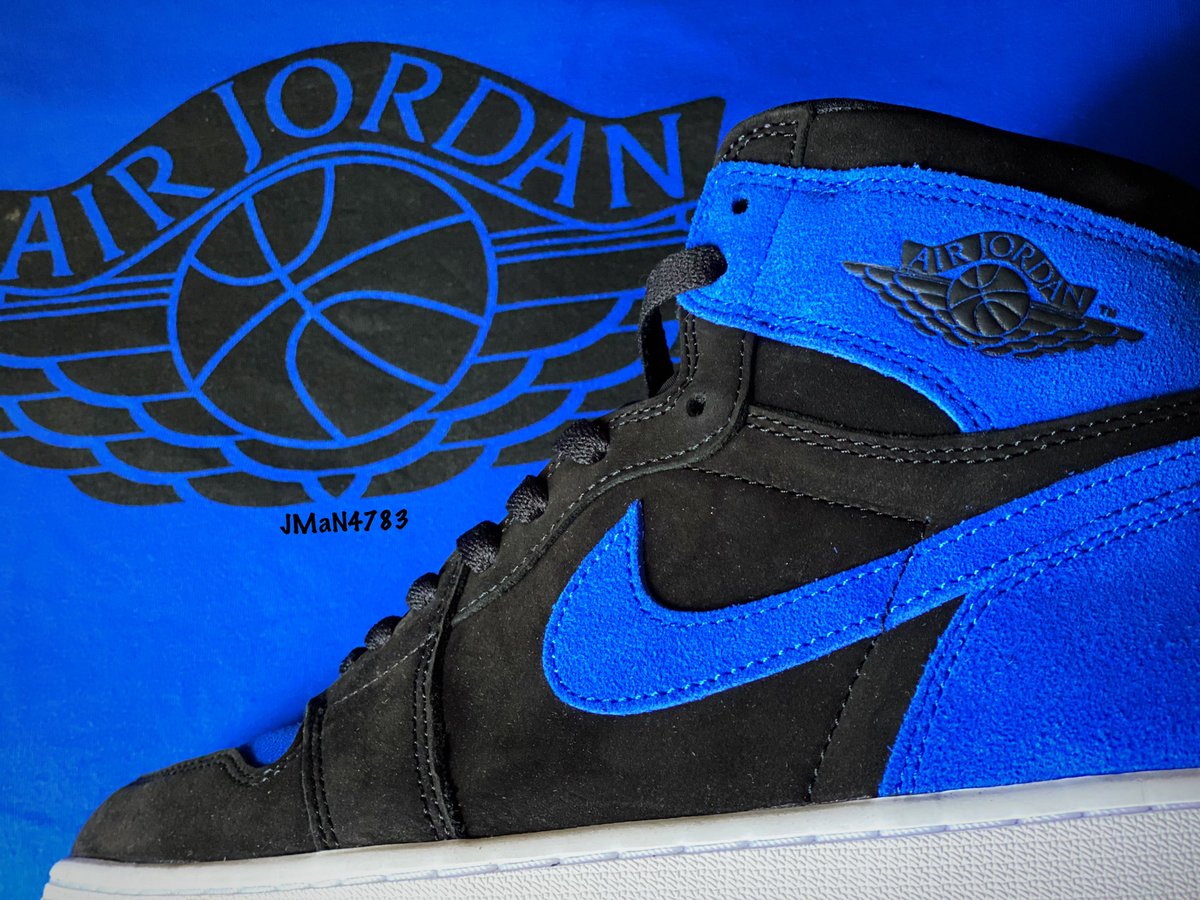 Stealth783's tweet photo. #Nike #YourSneakersAreDope #WDYWT #SneakerFreakerFam #GOAT #Atmoscollectorsclub #NikeFitCheck #TheShoeGame #Jordan #VintageKicks #TeamTMCII #UrbanSyndicate #SeekThePositive #SnkrAnml #FireFridays #NiceKicks #SundayFunday #WOMFT #Jordan1 #InMyJs #Royal #ToeBoxLove #Jordan1Club https://t.co/WeQZfdI7zj