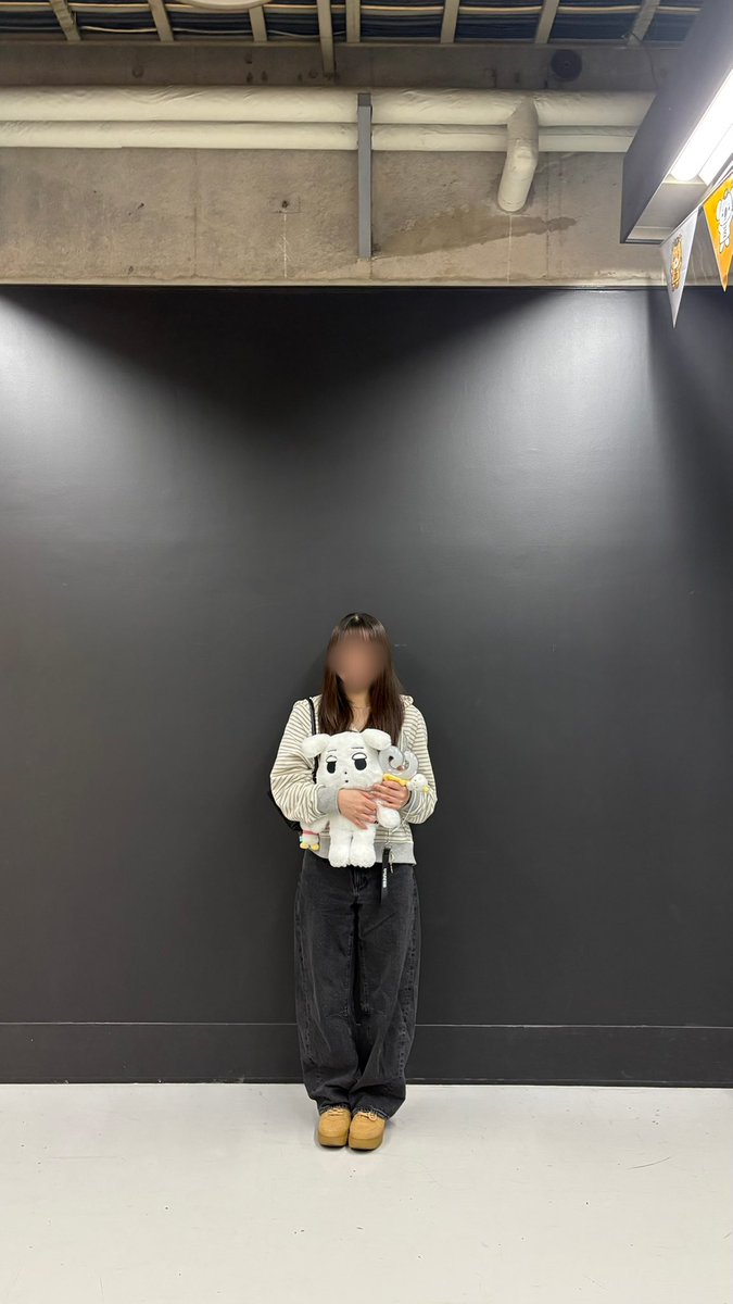つき tweet media