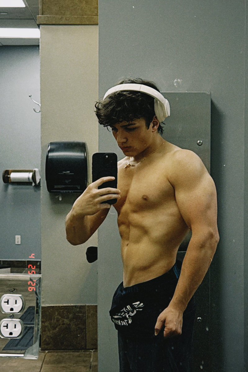 Master BChad tweet media