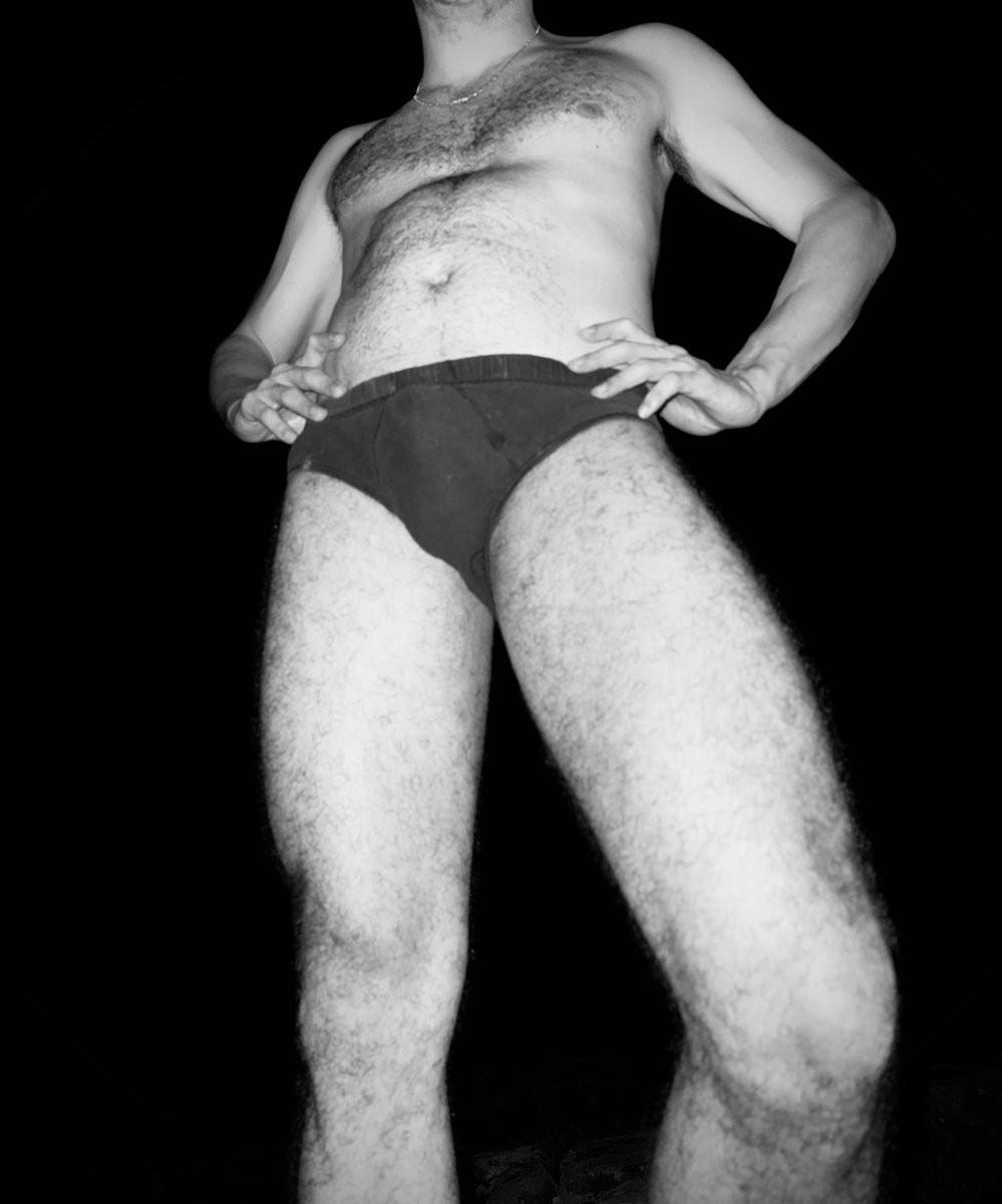 jodorowsky95's tweet photo. Poser. https://t.co/oMRLkaR6yI