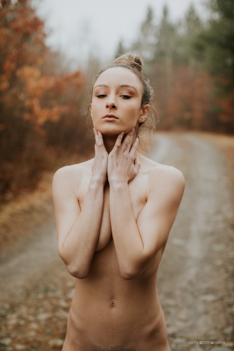iamrobmorales's tweet photo. i know longer have the strength to play nice // part 4 - @danilealove  // #iamrobmorales #delawarestateforest #PA #unicornsearchparty #unicornsightings - SUBSCRIBE to UnicornSightings digital mag for exclusive images - link in bio https://t.co/rtXxfVs8St