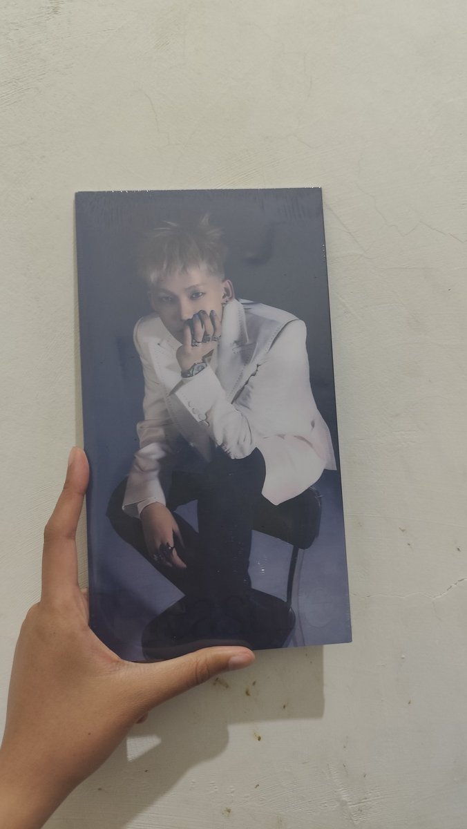 laila_ls01's tweet photo. @onlychs_id Terimakasih banyak kak aku dapat minumannya sama dapat gatcha album hyunsuk..🩵🥰🥰
@onlychs_id https://t.co/AZmpvW4OHl