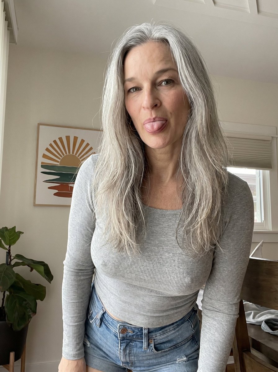 G R A C E 🦋 tweet media