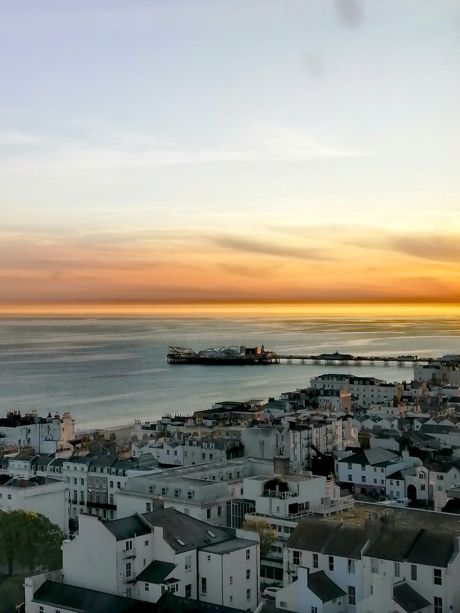 beachcomberbean's tweet photo. Best room in the NHS...
Unbelievable staff from all around the world. Against all the odds this is Britain's greatest achievement...
Cheers and thanks... https://t.co/kdhyO5kv9G