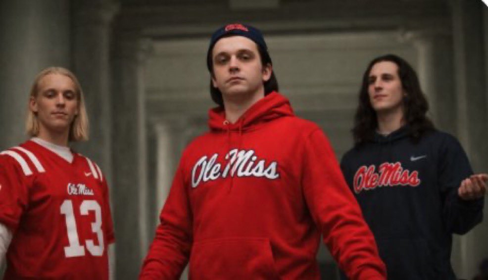 SqueezedReb tweet media