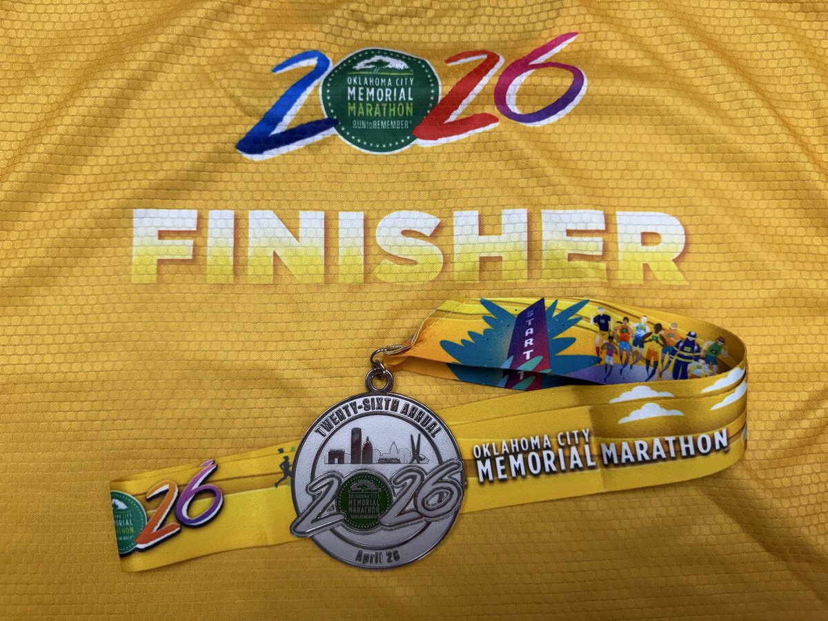 DancinDaveMcKay's tweet photo. 4th Half Marathon in a row and 5th overall and we get a PR! #memorialmarathon #runtoremember https://t.co/CtlHqarJHG