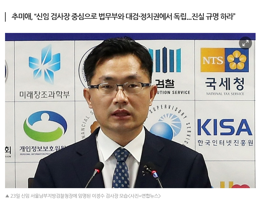르르 tweet media
