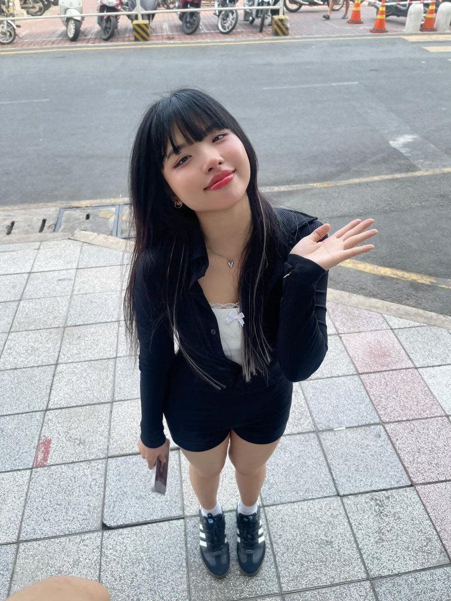 LauXanh 696 tweet media