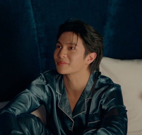 ^ྀི มอเอ ₂ tweet media