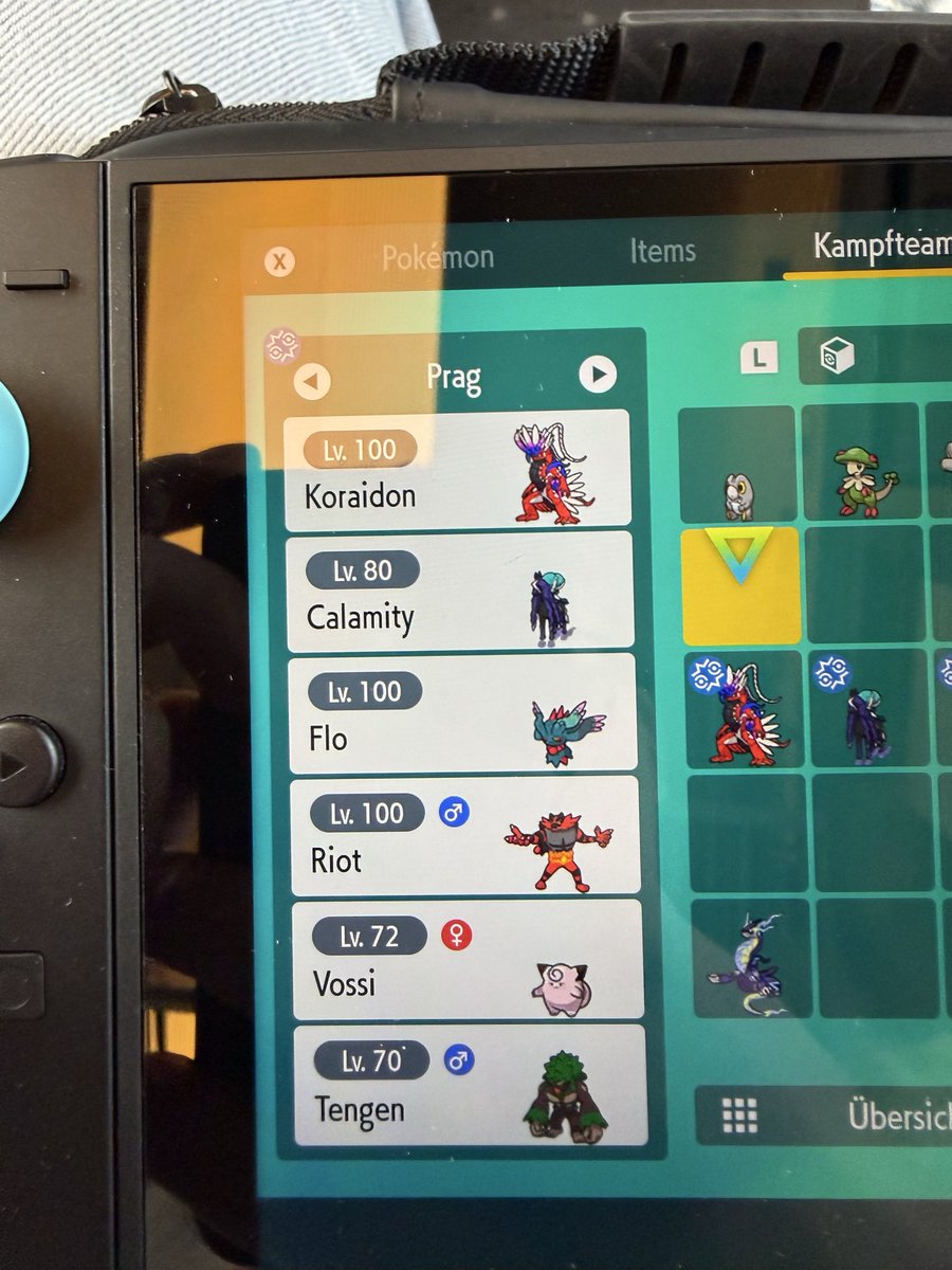 Doomnik tweet media