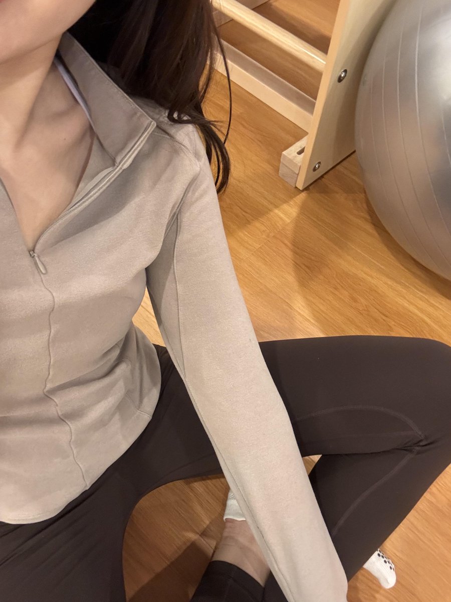 あかり tweet media