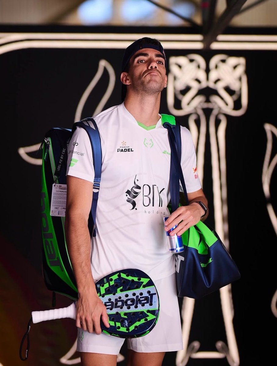 Yo soy tu padel🫸💨🎾 #TRÁMITE tweet media
