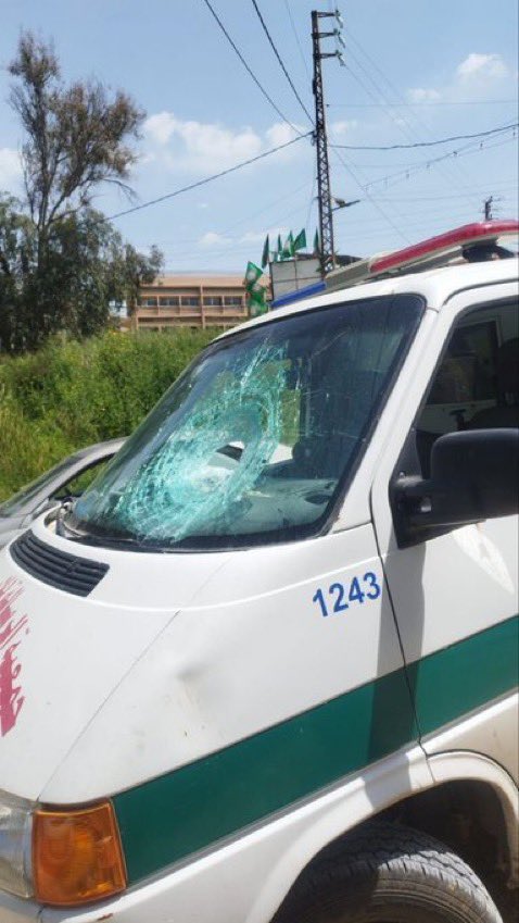 sahouraxo's tweet image. Israel dropped bombs on an ambulance today in South Lebanon.

An ambulance.

During a so-called ceasefire.

And yet, no global outrage. No condemnation. No accountability.

Not a peep from Western media.

Not a whisper from the international community.