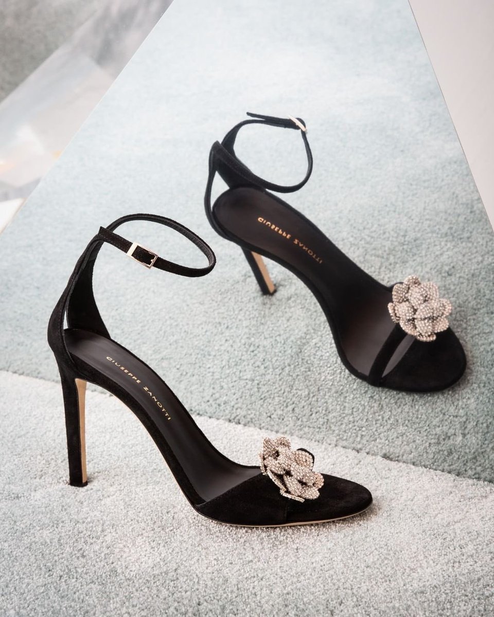 Boss Baby 🌚🌝 tweet media