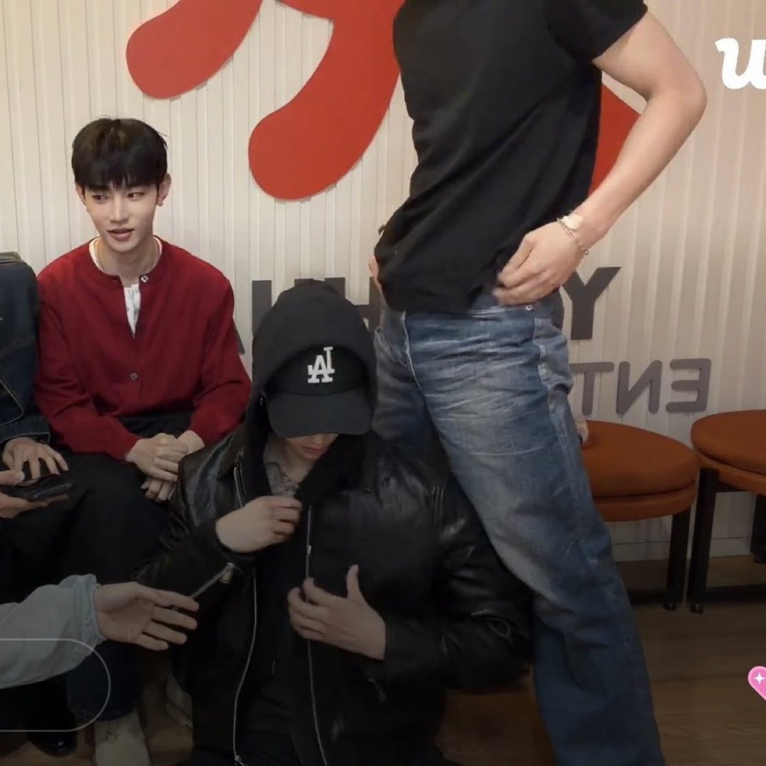 m ྀིྀིྀིྀིྀི tweet media