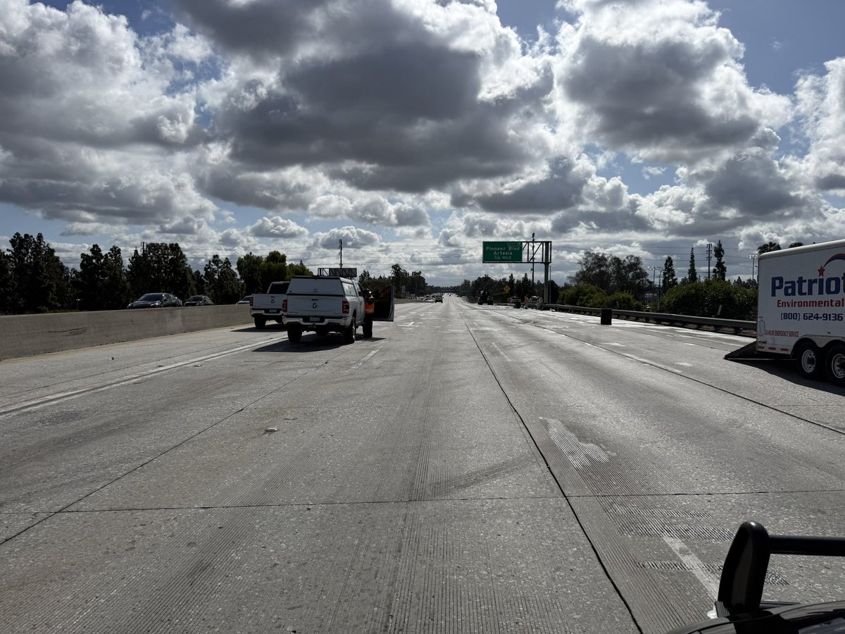 CHP_SFS's tweet photo. UPDATE as of 9:44am:
All closures remain in effect. Clean up still in progress. https://t.co/u5S4wDIxzj