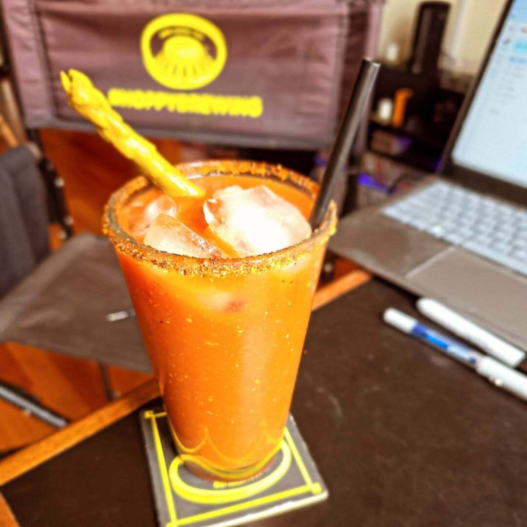 troypaski's tweet image. It's another Sunday #Funday friends! 🎊🎉🚀💥

Cheers! 🍻 instagr.am/p/DXmiBx5lZSV/