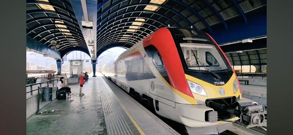rodolfinyeah's tweet photo. @ArchivoSofree Se parecen mucho, si no es que es el mismo modelo, a los que circulan en Macedonia del norte. https://t.co/3XsM15X4gk