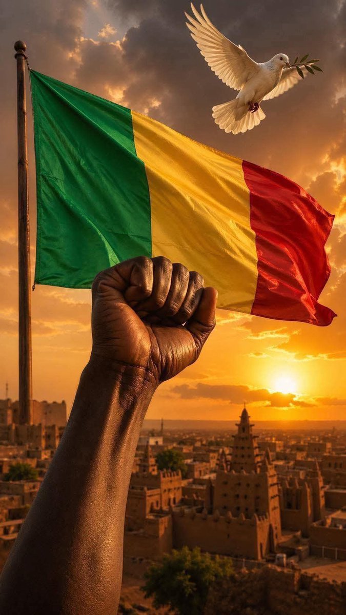 Kante_10's tweet photo. Puisse Dieu veiller sur le Mali et les maliens. 

Le Mali est un grand pays avec un grand peuple.
#forcemali https://t.co/GNQ8X91UZF