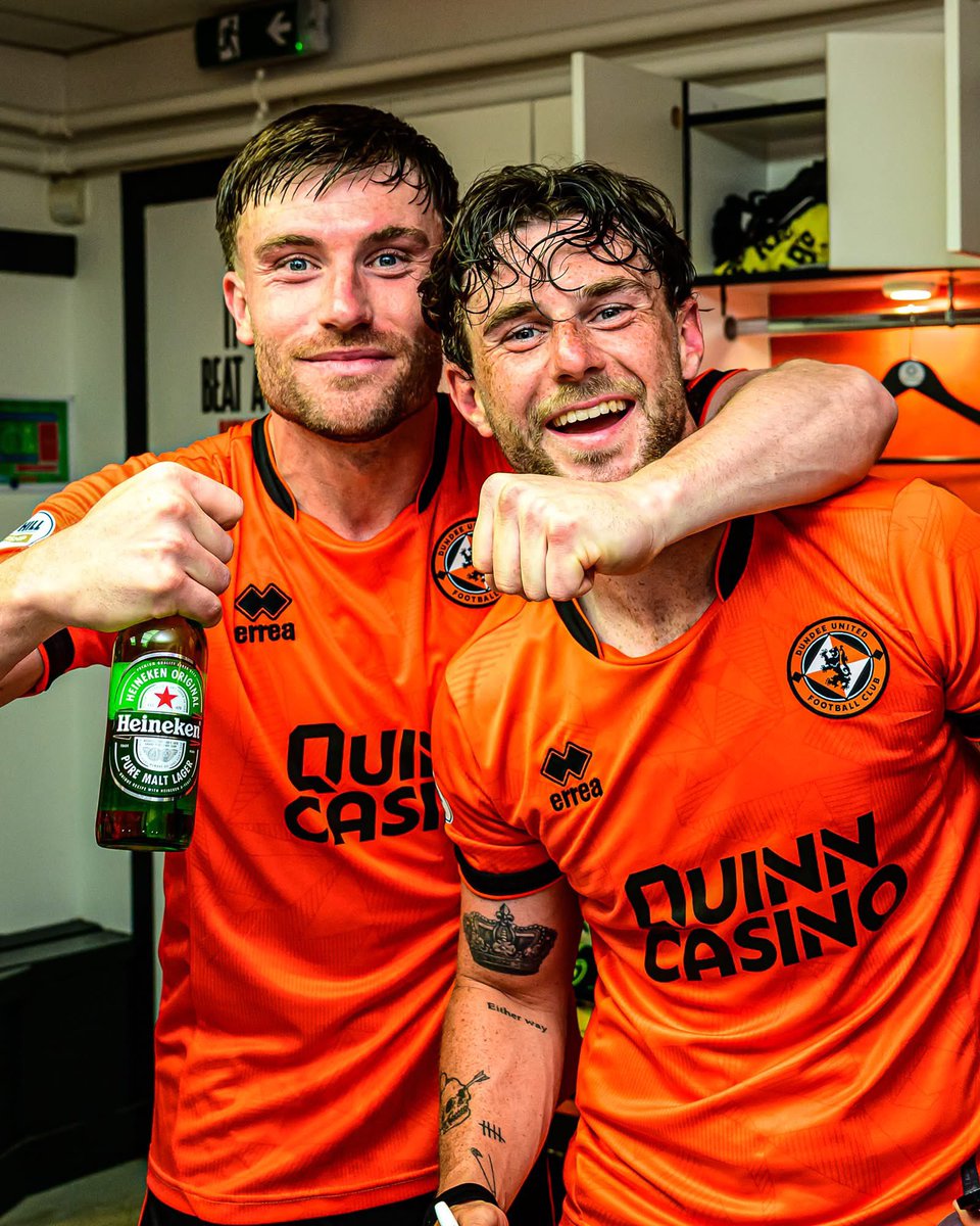 DomCaldwell's tweet photo. Them 3-0 Dundee https://t.co/PN9VgVOpTt