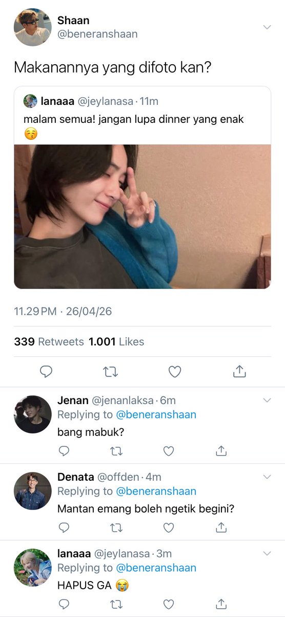 nyetier's tweet photo. Mantan edisi makan malam

— jeongcheol cheolhan series one tweet au by miw https://t.co/5mptiOvnV7