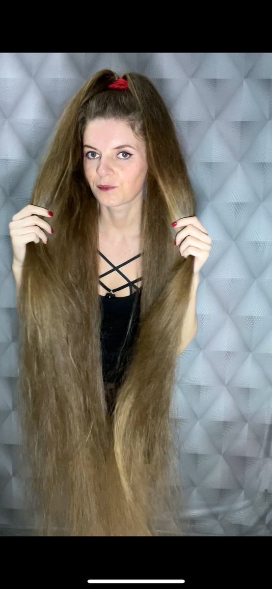 sofafetish's tweet image. New fetish video in my fansly #longhair #hairfetish #longhairfetish #hairvideo #fansly #fanslymodel #hairmodel