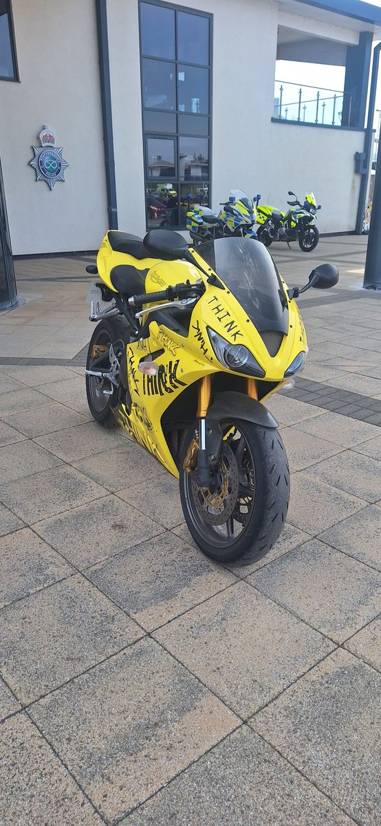 StaffsRoadHarm's tweet photo. A warm day on the @BikesafeUK day in @StaffsPolice . 8 riders attended today.  Classroom workshop and videos. 65 mile observed ride in the afternoon.  
Some great feedback. New dates have now gone online. Book yours at https://t.co/PwKdU0gIgX. 
@DocBike_Staffs #ThinkBike https://t.co/7Gustj3Cpu
