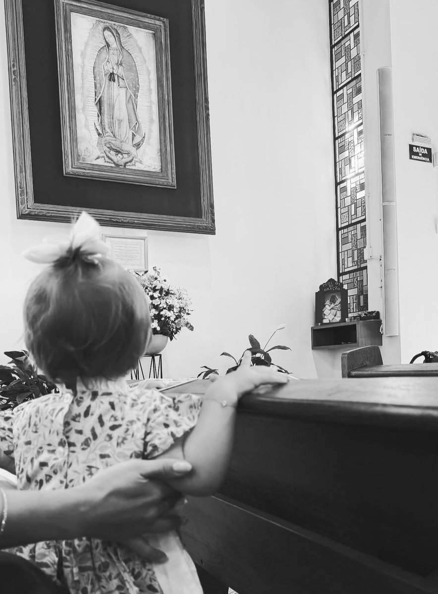 O cabelo dela está grande demais mdssss