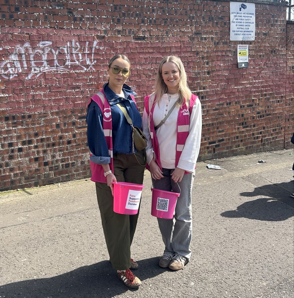 Fans Supporting Foodbanks Dundee tweet media