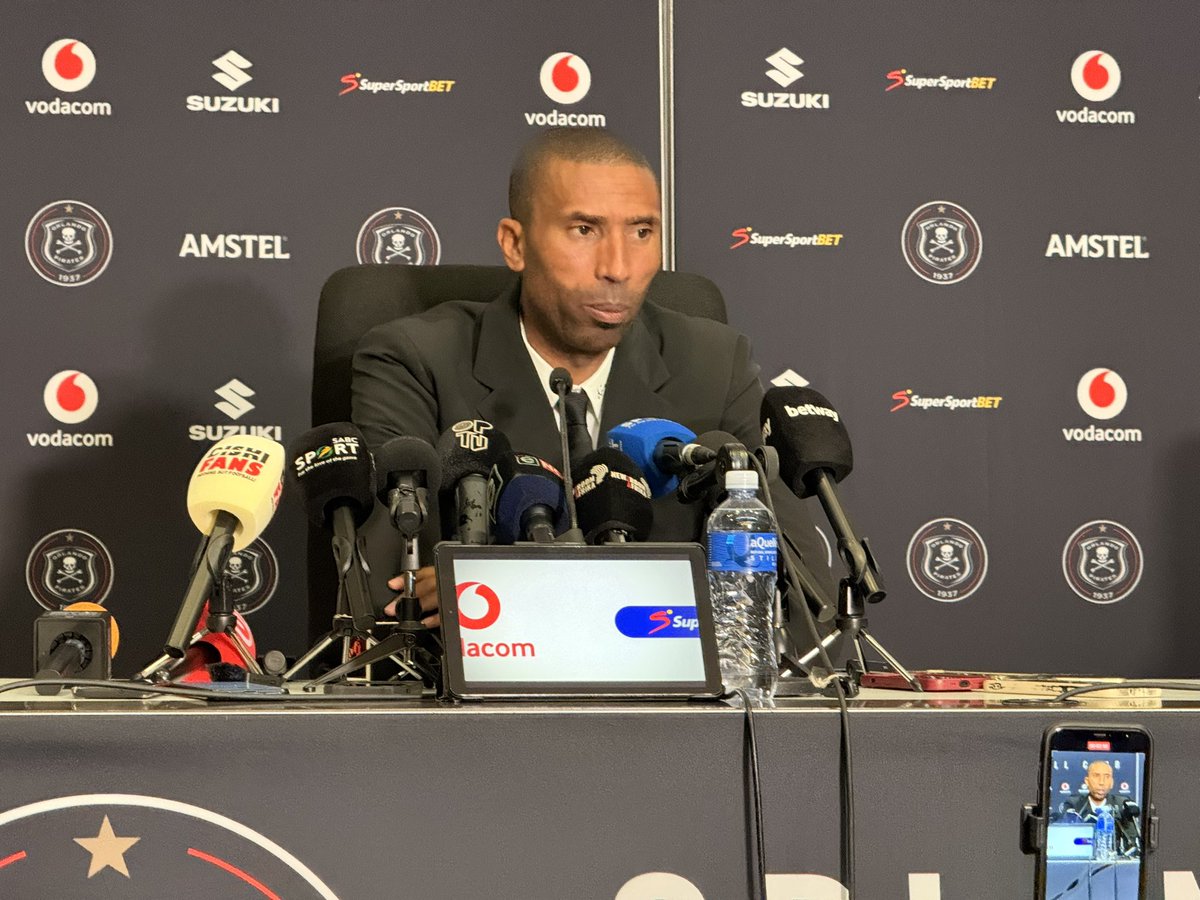 Velile Mnyandu 🇿🇦 tweet media