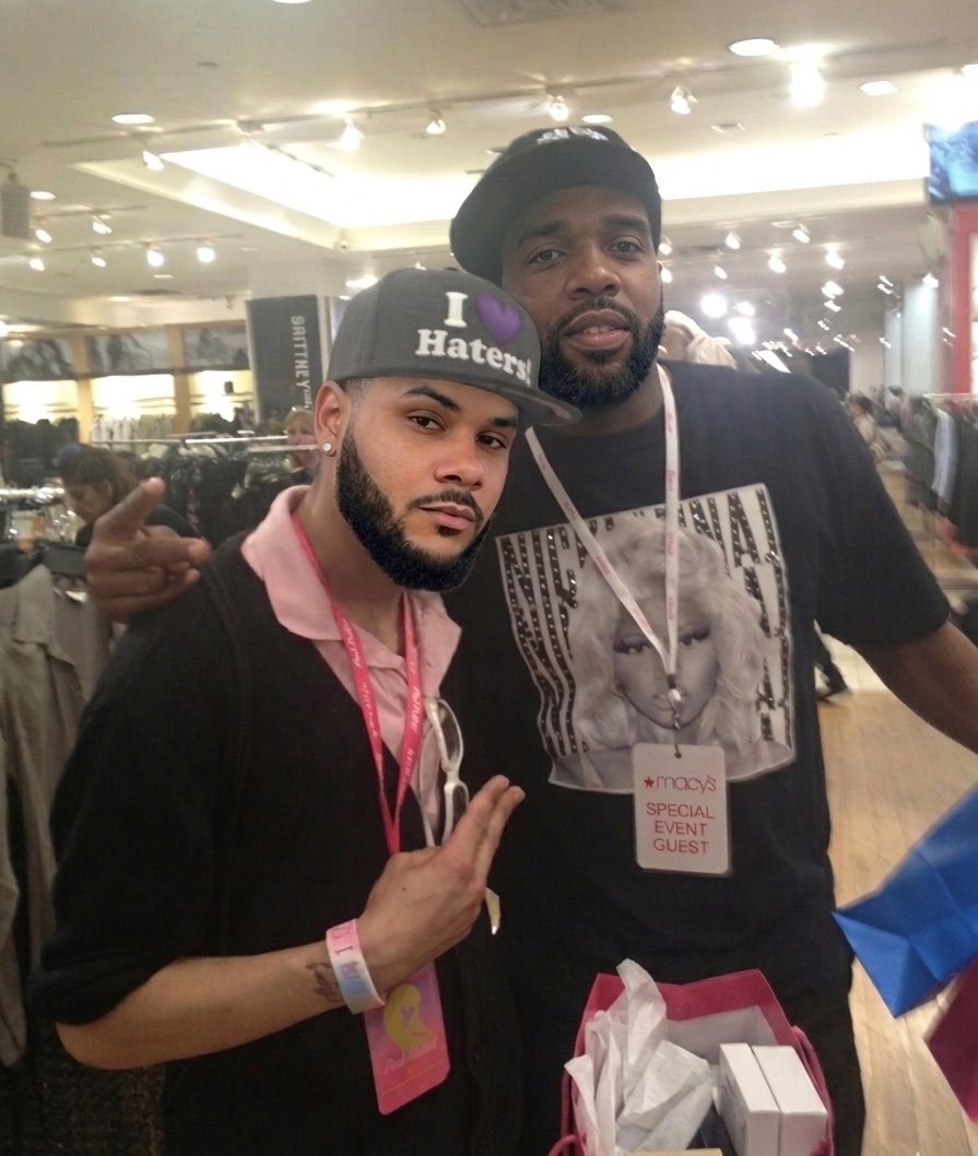 The1TheOnlyRoman tweet media