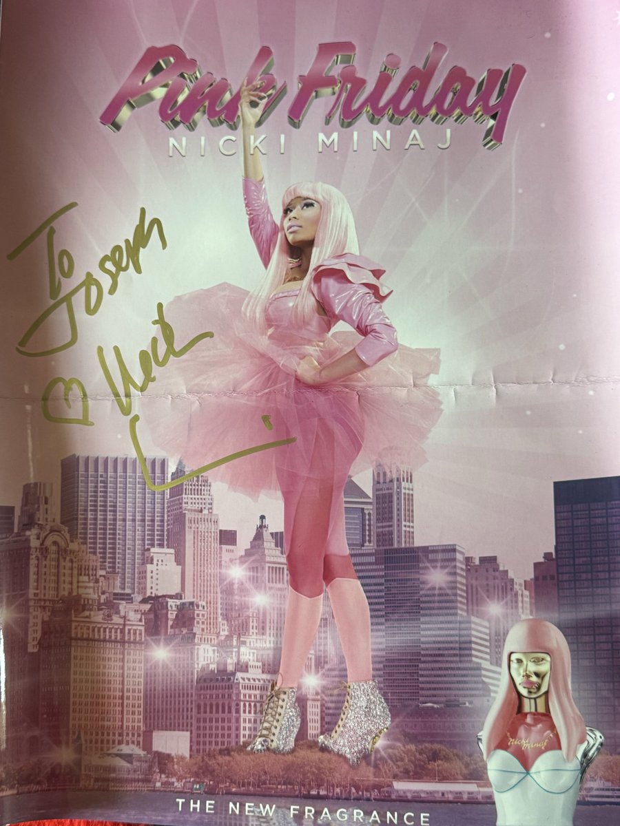 The1TheOnlyRoman tweet media