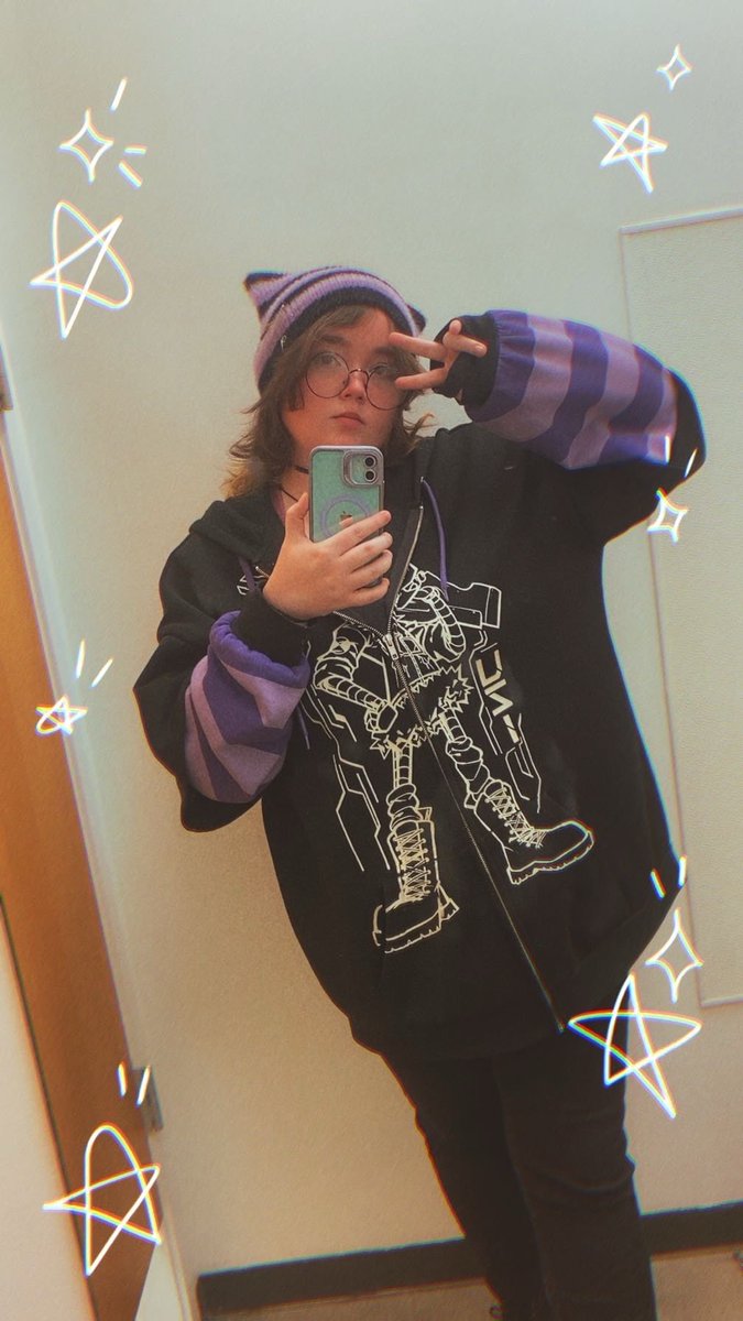 GremlinCo1420's tweet image. Some cute pics of meh. I need more!! 
#selfie #selfcare #Prettypicture