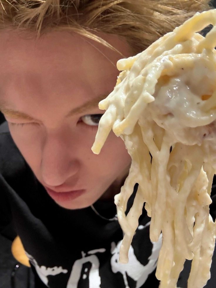 limerence 🍋 tweet media