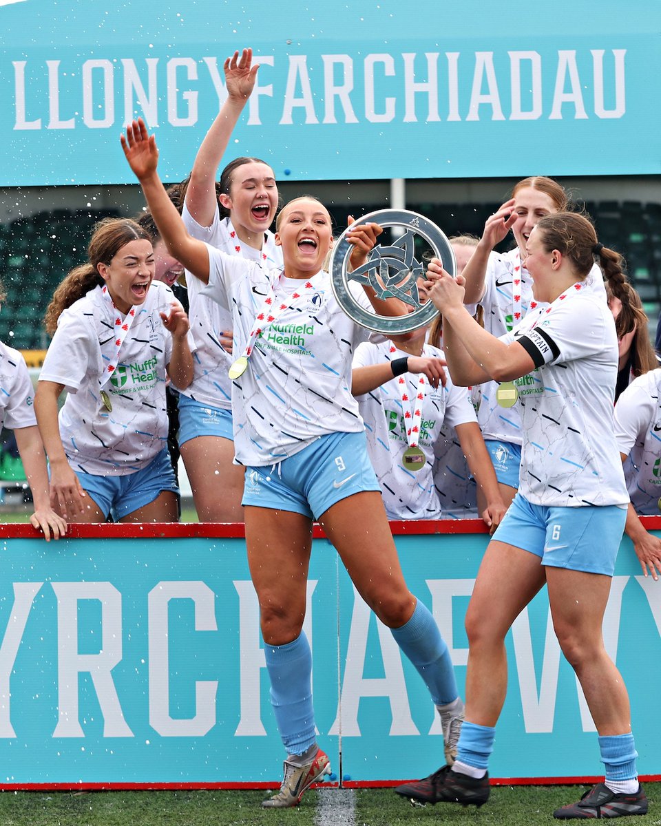 AdranLeagues's tweet photo. 📝 REPORT | @CardiffMetWFC are promoted to the Genero Adran Premier in dramatic fashion after defeating Connah's Quay Nomads on penalties in the Play-Off at Park Avenue ⤵️