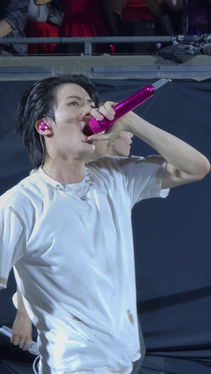 KIM SEOKJIIIIIIIIIIIIINNNNNN

VOTEM NO JIN!

🗳️| Retweet + comente + siga <a href="/secawards/">SEC Awards</a>

I Vote #Jin for
#ArtistaMasculinoInternacionaldoAno at #SECAwards <a href="/secawards/">SEC Awards</a>