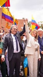 Coherencia, consistencia, resistencia.
#NairoCampeon 
#FajardoPresidente