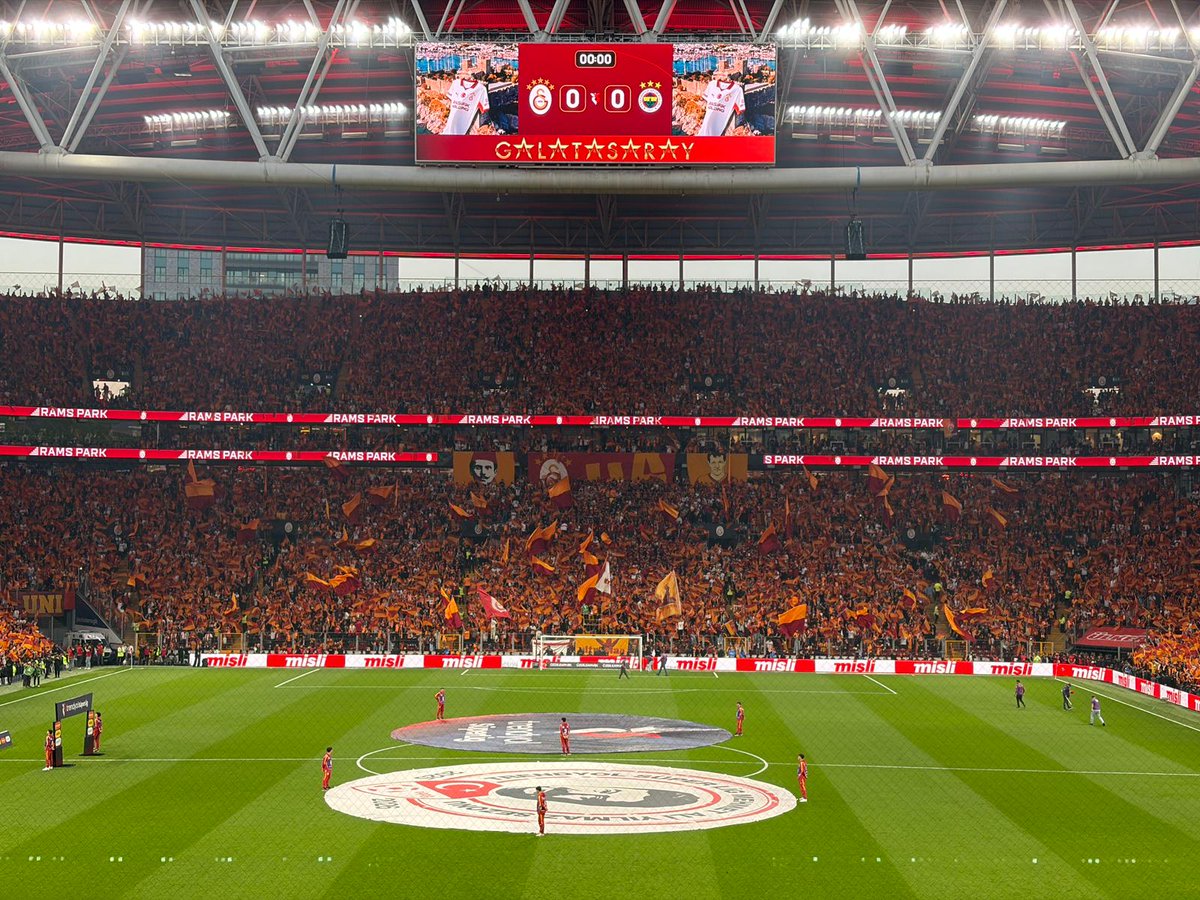 ultrAslan tweet media