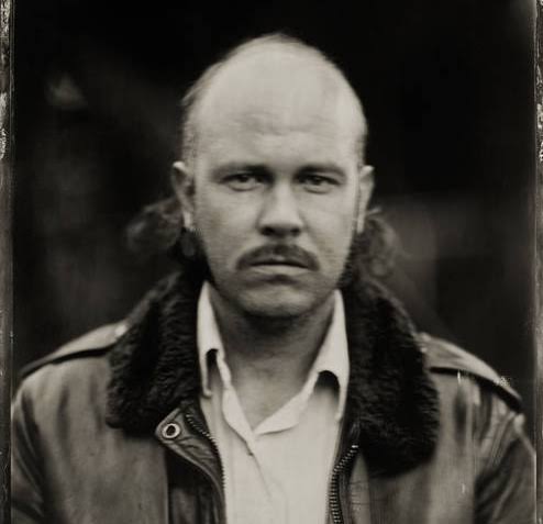 Decireves tweet media